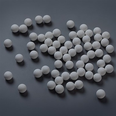 Kelebihan Aplikasi Bola Seramik Alumina